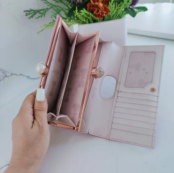 TED BAKER Leather Light Pink Purse Card Cash Holder Pearl &  Rustal Bobbles VGC - Picture 6 of 15